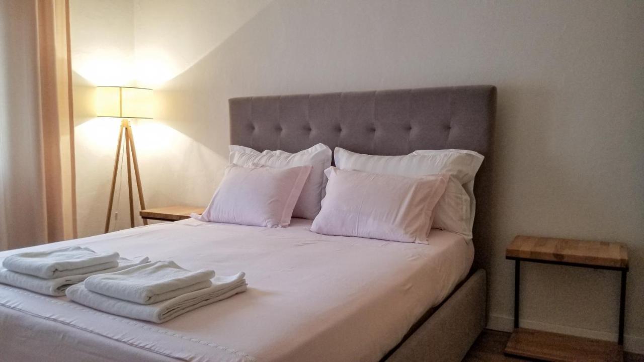 Spacious And Cozy Apartment - Ajia Apartment Tirana Bagian luar foto