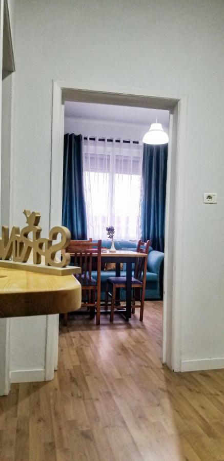 Spacious And Cozy Apartment - Ajia Apartment Tirana Bagian luar foto