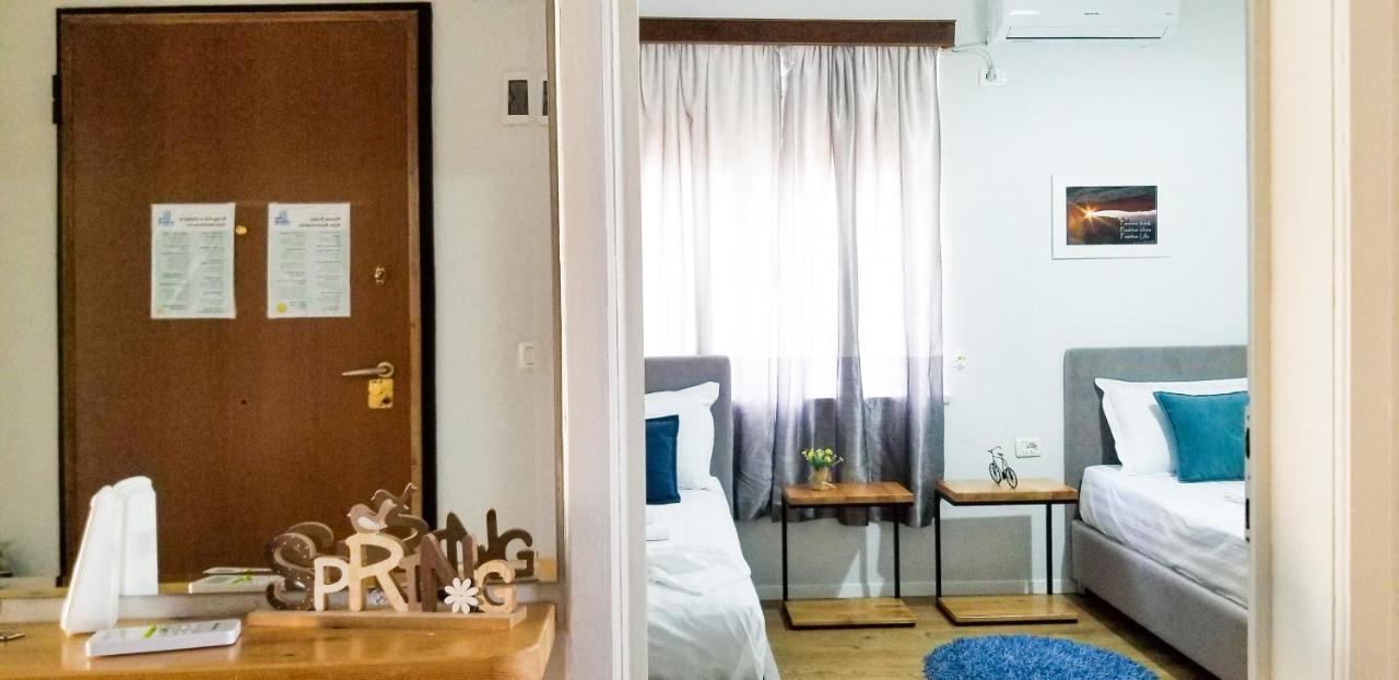 Spacious And Cozy Apartment - Ajia Apartment Tirana Bagian luar foto