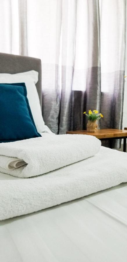 Spacious And Cozy Apartment - Ajia Apartment Tirana Bagian luar foto