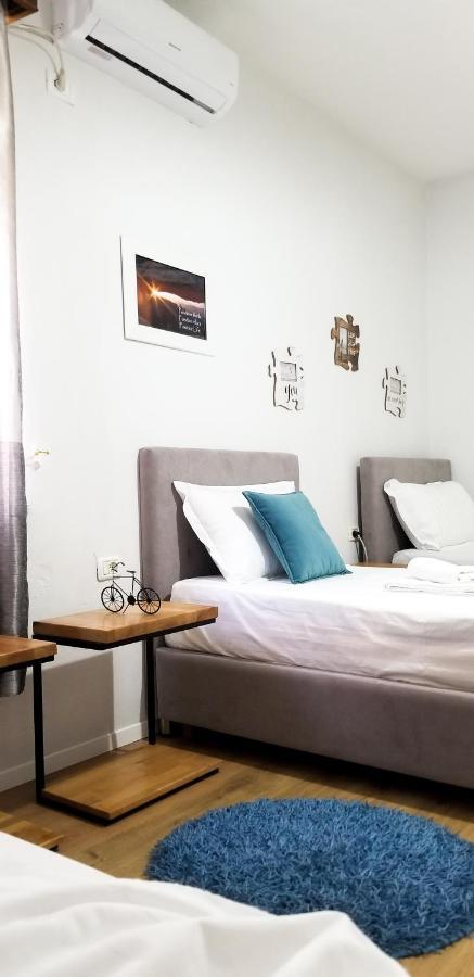 Spacious And Cozy Apartment - Ajia Apartment Tirana Bagian luar foto